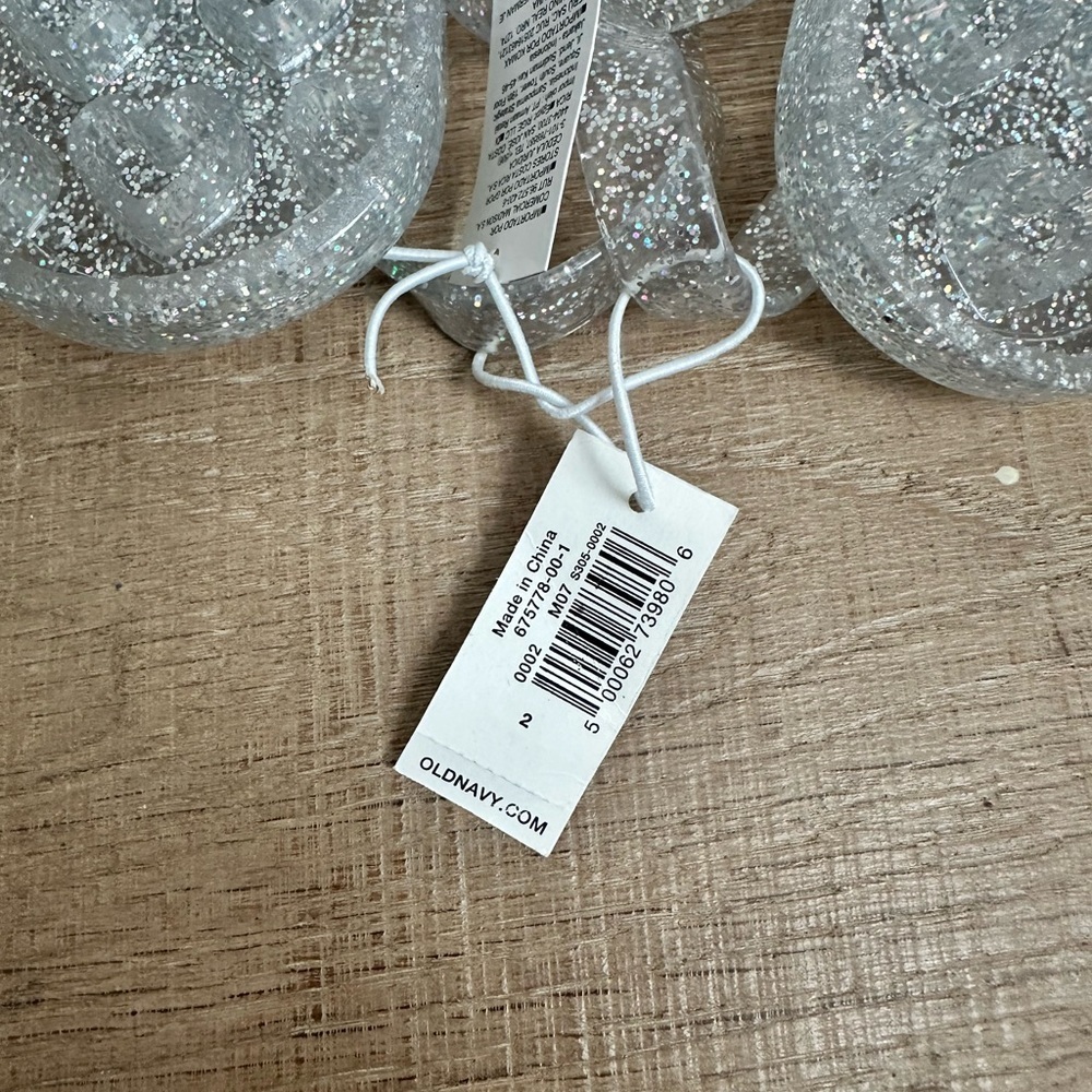 Old Navy Glittery Silver Sandals - Picture 5 of 6